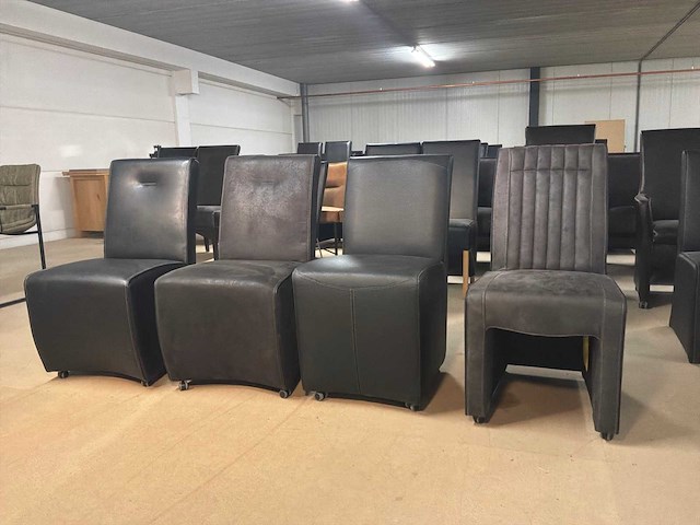 Verrijdbare leren eetkamerstoelen (4x) - afbeelding 13 van  13