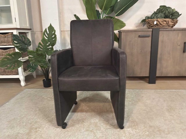 Verrijdbare leren fauteuil - afbeelding 4 van  8