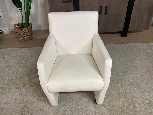 Verrijdbare leren fauteuil - afbeelding 5 van  8