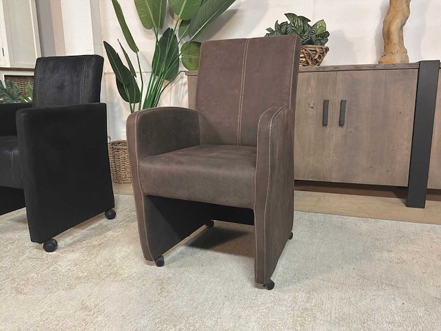 Verrijdbare leren fauteuil - afbeelding 2 van  5