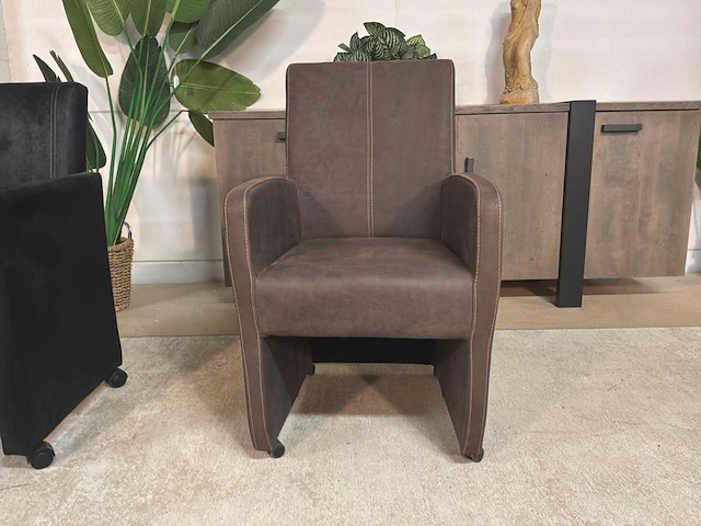 Verrijdbare leren fauteuil - afbeelding 4 van  5