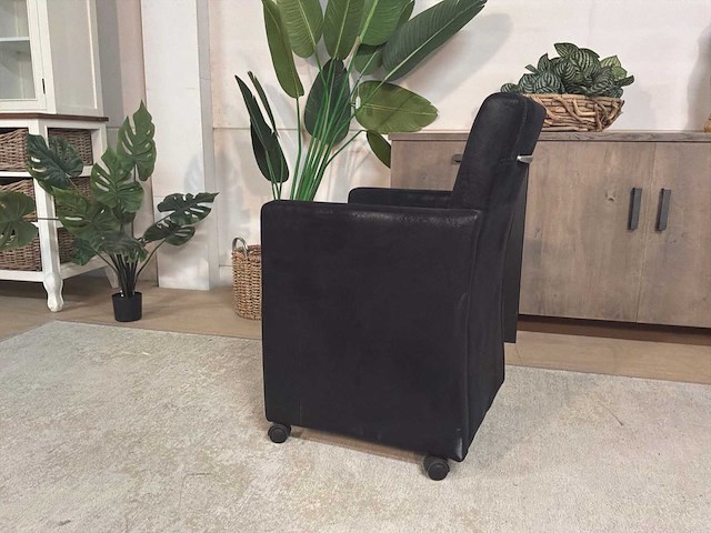 Verrijdbare leren fauteuil - afbeelding 6 van  7