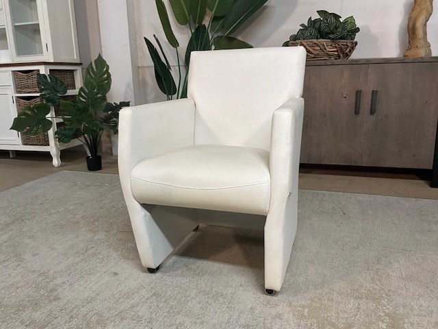 Verrijdbare leren fauteuil - afbeelding 2 van  9
