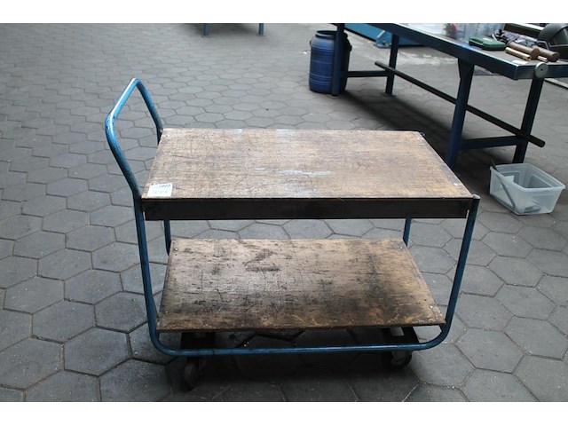 Verrijdbare magazijnkar met onderplateau en afmeting 110 x 60 x 80 cm. - afbeelding 2 van  2