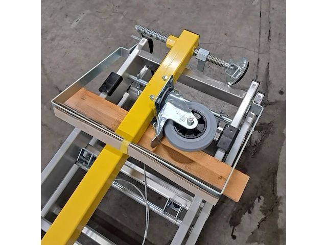 Verrijdbare montageladder, günzburger steigtechnik, 51336 - afbeelding 9 van  17