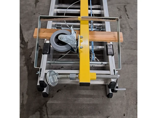 Verrijdbare montageladder, günzburger steigtechnik, 51336 - afbeelding 16 van  17