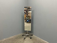 Verrijdbare passpiegel 70x179 cm - afbeelding 1 van  5