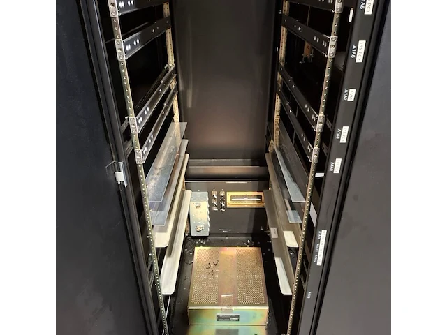 Verrijdbare patchkast - afbeelding 5 van  16