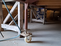 Verrijdbare prefab tafel - afbeelding 2 van  12