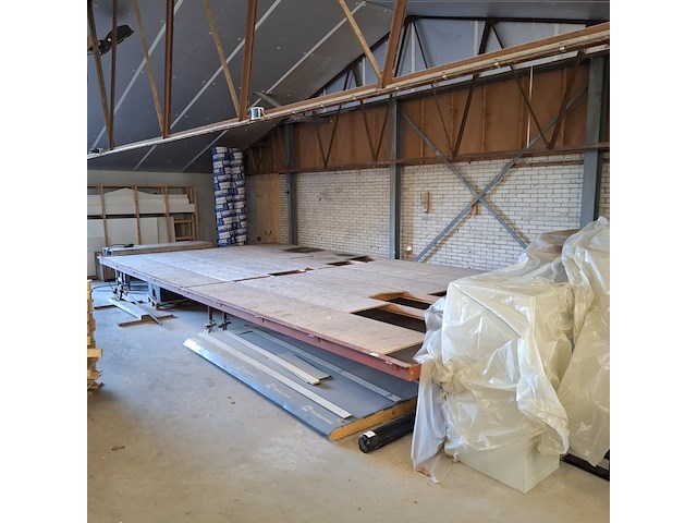 Verrijdbare prefab tafel - afbeelding 5 van  12