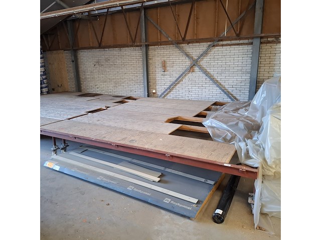 Verrijdbare prefab tafel - afbeelding 6 van  12