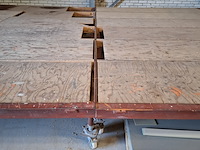 Verrijdbare prefab tafel - afbeelding 10 van  12