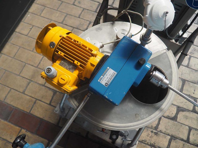 Verrijdbare rvs vloeistofmenger met loher encw-063bg elektromotor - afbeelding 5 van  8