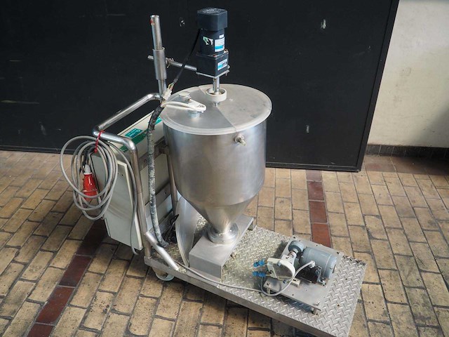 Verrijdbare rvs vloeistofmenger met om m560-502c elektromotor - afbeelding 1 van  5