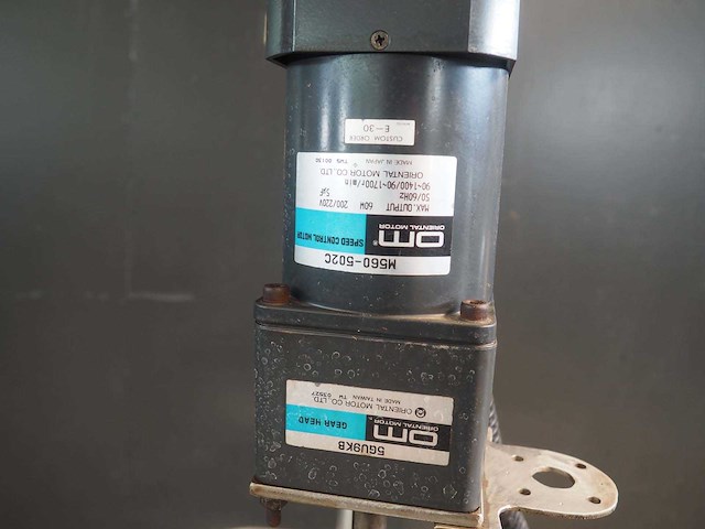 Verrijdbare rvs vloeistofmenger met om m560-502c elektromotor - afbeelding 5 van  6
