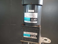 Verrijdbare rvs vloeistofmenger met om m560-502c elektromotor - afbeelding 5 van  6