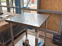 Verrijdbare rvs werkbank - afbeelding 3 van  3