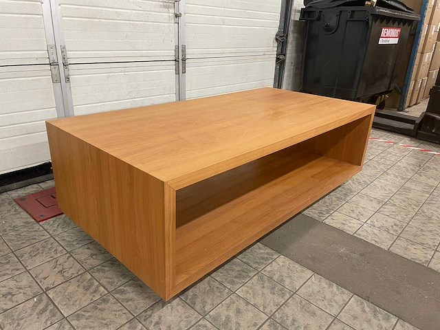 Verrijdbare salontafel kersenfineer - afbeelding 2 van  5