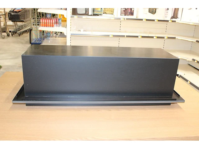 Verrijdbare showtafel met opzetstuk met boek/platenrand. afmeting 175 x 105 cm. hoogte zonder opzetstuk 68 cm. - afbeelding 5 van  6