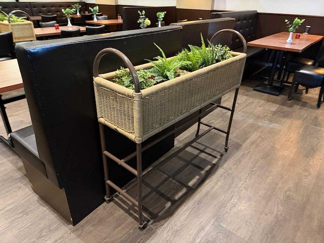 Verrijdbare sier bloembak - afbeelding 1 van  2