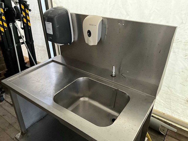 Verrijdbare spoeltafel - afbeelding 2 van  3