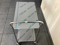 Verrijdbare tafel grijs met handgreep - afbeelding 4 van  4