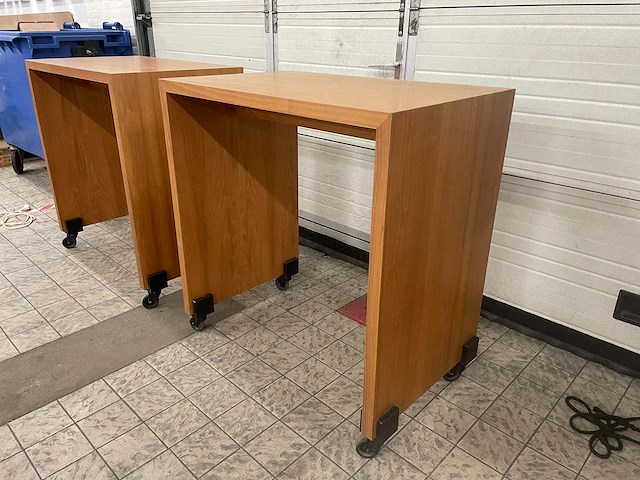 Verrijdbare tafel kersenfineer (2x) - afbeelding 3 van  6