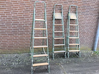 Verrijdbare trappen (3x) - afbeelding 1 van  3
