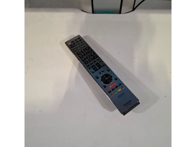 Verrijdbare tv, sharp, lc70le - afbeelding 11 van  15