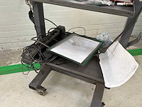 Verrijdbare wagen met laptop - afbeelding 4 van  5