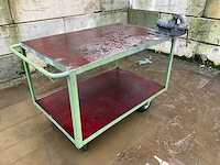 Verrijdbare werkbank met bankschroef - afbeelding 2 van  5