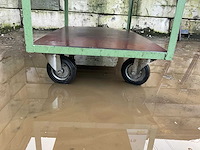 Verrijdbare werkbank met bankschroef - afbeelding 4 van  5