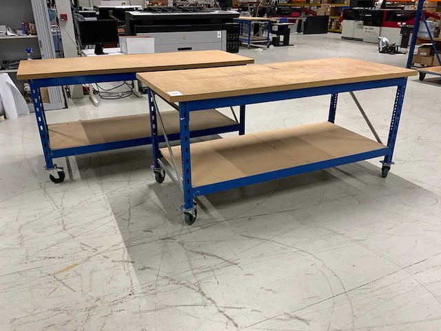 Verrijdbare werktafel (2x) - afbeelding 1 van  7