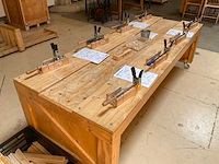 Verrijdbare werktafel met 8x verstekbak en zaag - afbeelding 4 van  6