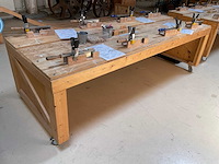 Verrijdbare werktafel met 8x verstekbak en zaag - afbeelding 2 van  7
