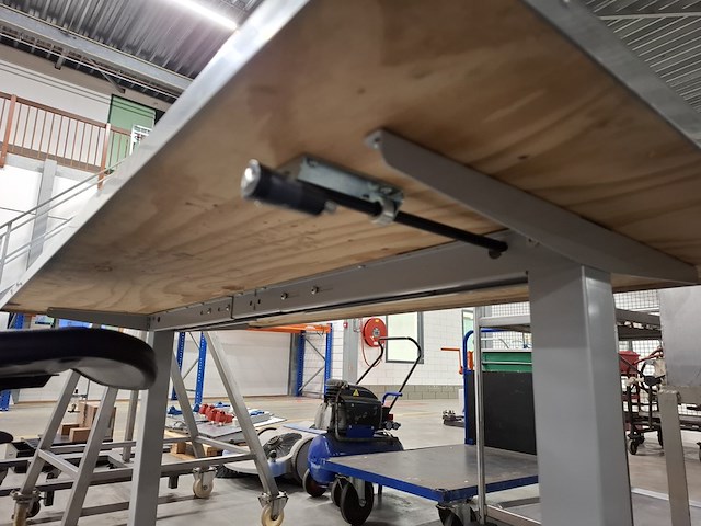 Verrijdbare werktafel met rvs blad - afbeelding 3 van  5