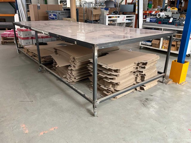Verrijdbare werktafel - afbeelding 1 van  3