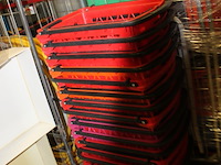 Verrijdbare winkelmandjes ca 14 stuks - afbeelding 1 van  5