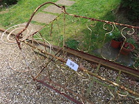 Verroest antiek kinderbed - afbeelding 3 van  3