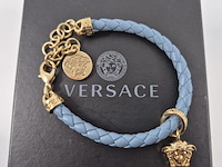 Versace gevlochten leren armband met medusa-bedel - afbeelding 1 van  8