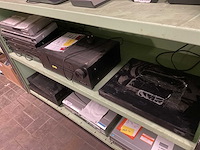 Verschillende audioapparatuur (8x) - afbeelding 3 van  3