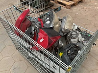 Verschillende autolamp units - afbeelding 1 van  4