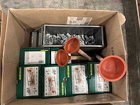 Verschillende badkamer/installatie accessoires. (65x) - afbeelding 9 van  9