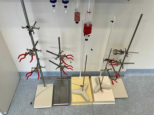 Verschillende chromatografiekolommen - afbeelding 5 van  5