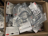 Verschillende dozen accessoires en aansluit materiaal. (9x) - afbeelding 5 van  11