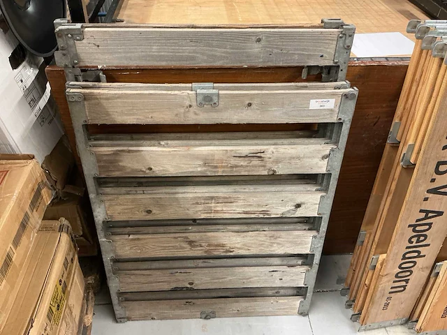 Verschillende europallet randen (9x) - afbeelding 3 van  4
