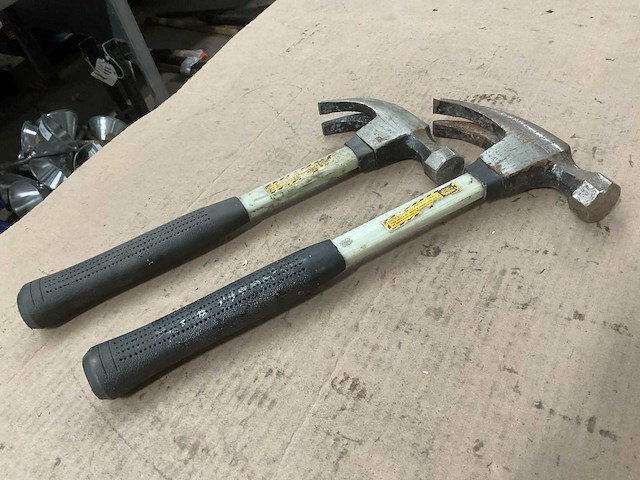 Verschillende hamers (2x) - afbeelding 1 van  2