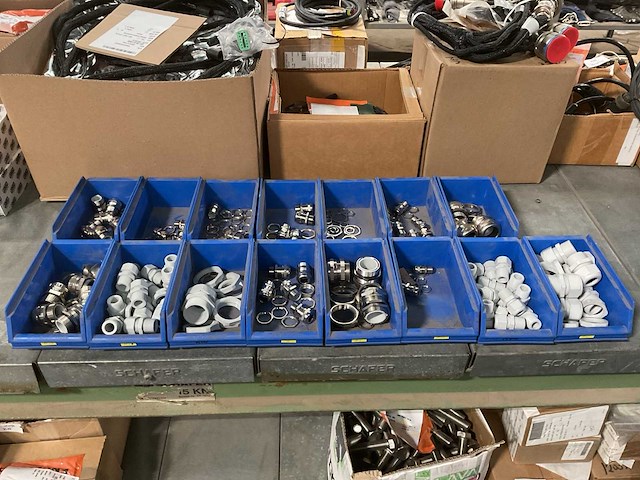 Verschillende koppelingen - afbeelding 3 van  3