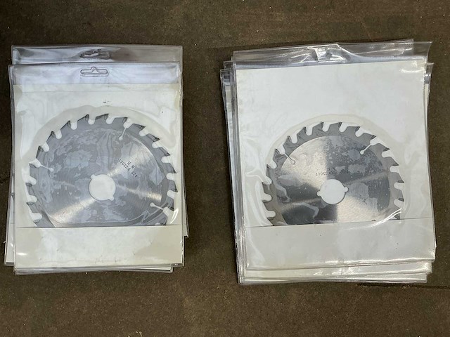 Verschillende maat zaagblad (24x) - afbeelding 1 van  5