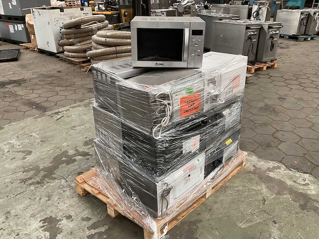Verschillende magnetrons (12x) - afbeelding 1 van  3